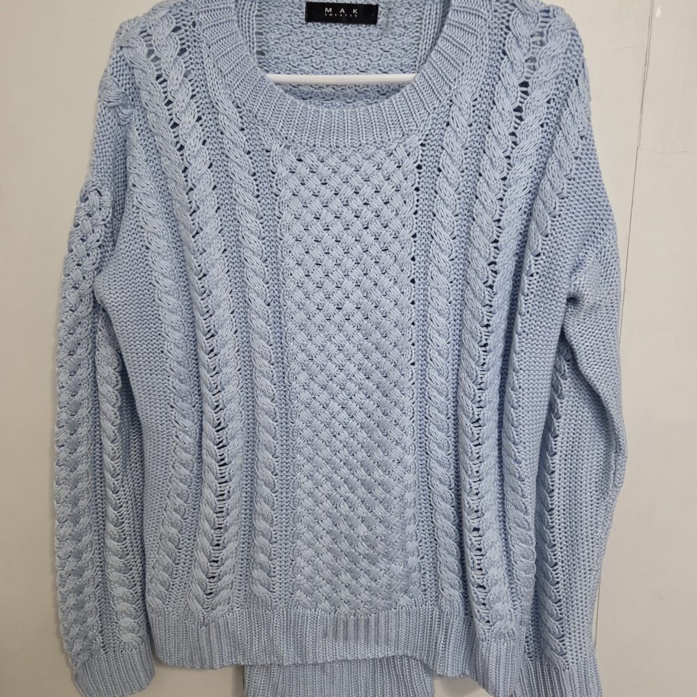 Light Blue Women's Sweater - Crew Neck